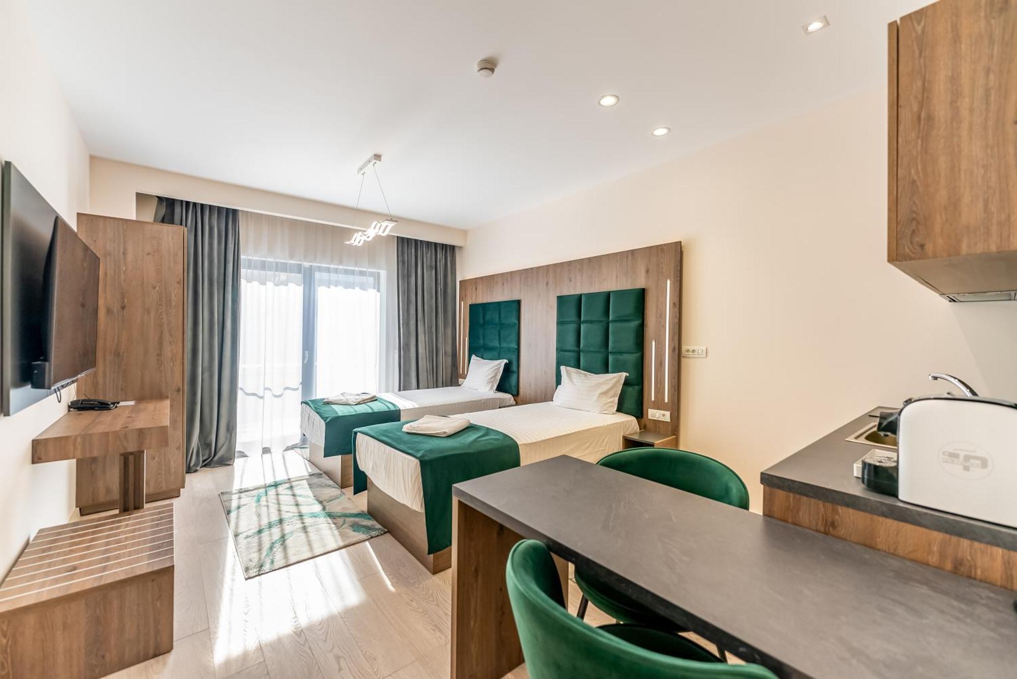 אראד M City Aparthotel חדר תמונה