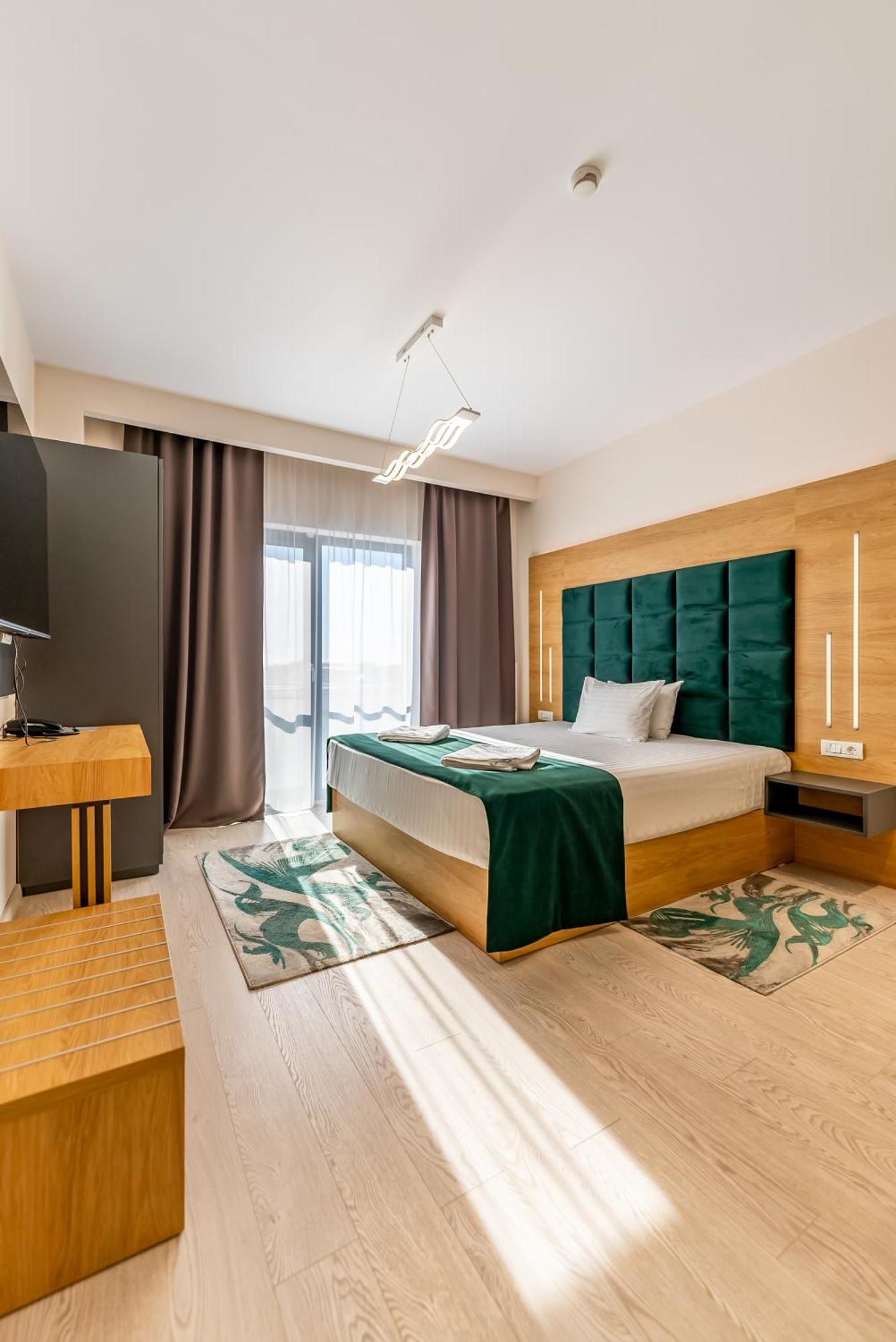אראד M City Aparthotel חדר תמונה